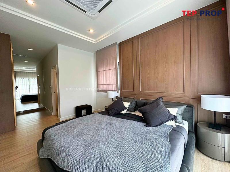 รูปที่8 ต้องการขายบ้านพร้อมที่ดิน บางพระ ศรีราชา ราคา 6,500,000 บาท