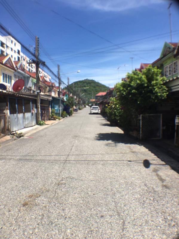 รูปที่8 ต้องการขายบ้านพร้อมที่ดิน ทุ่งสุขลา ศรีราชา ราคา 1,350,000 บาท