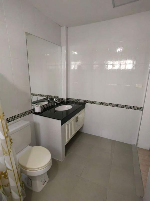 รูปที่8 ต้องการขายบ้านพร้อมที่ดิน เสม็ด เมืองชลบุรี ราคา 7,900,000 บาท