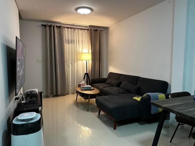 รูปที่5 ต้องการขายทาวน์โฮม คลองสอง คลองหลวง ราคา 1,790,000 บาท
