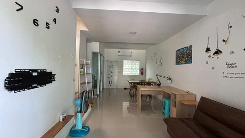 รูปที่5 ต้องการขายทาวน์โฮม บางพระ ศรีราชา ราคา 2,390,000 บาท