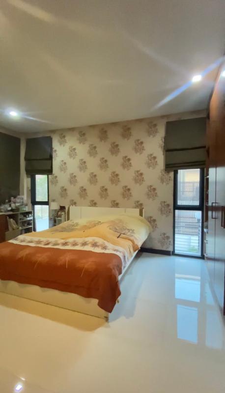 รูปที่5 ต้องการขายบ้านพร้อมที่ดิน เหมือง เมืองชลบุรี ราคา 15,900,000 บาท