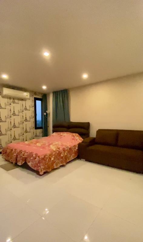 รูปที่7 ต้องการขายบ้านพร้อมที่ดิน เหมือง เมืองชลบุรี ราคา 15,900,000 บาท