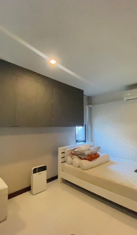 รูปที่8 ต้องการขายบ้านพร้อมที่ดิน เหมือง เมืองชลบุรี ราคา 15,900,000 บาท