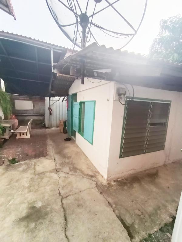 รูปที่5 ต้องการขายบ้านพร้อมที่ดิน คลองสาม คลองหลวง ราคา 2,800,000 บาท