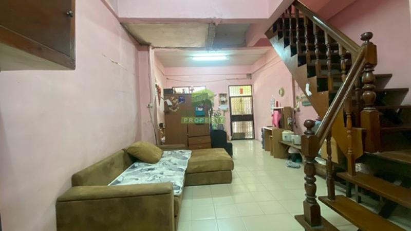 รูปที่2 ต้องการขายทาวน์โฮม ลาดสวาย ลำลูกกา ราคา 920,000 บาท