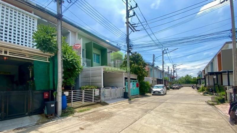 รูปที่5 ต้องการขายทาวน์โฮม คลองสอง คลองหลวง ราคา 1,200,000 บาท