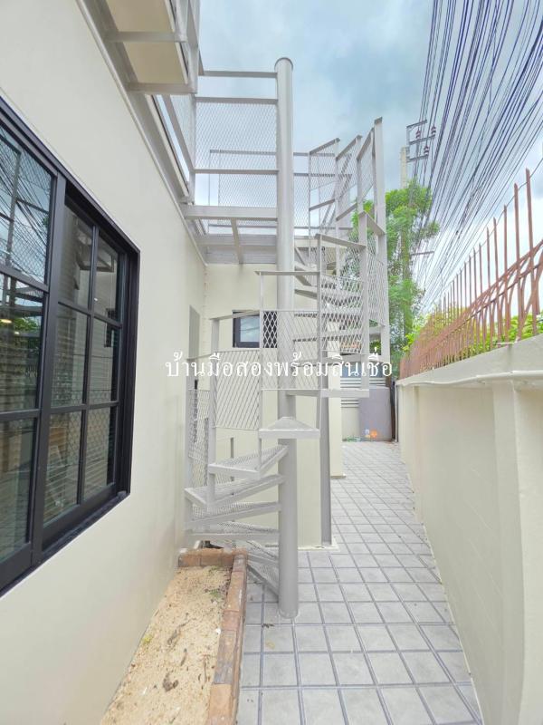 รูปที่4 ต้องการขายบ้านพร้อมที่ดิน สามวาตะวันตก เขตคลองสามวา ราคา 4,500,000 บาท