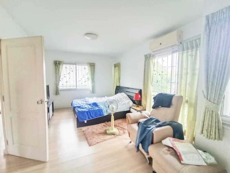 รูปที่7 ต้องการขายบ้านพร้อมที่ดิน คลองสาม คลองหลวง ราคา 3,400,000 บาท