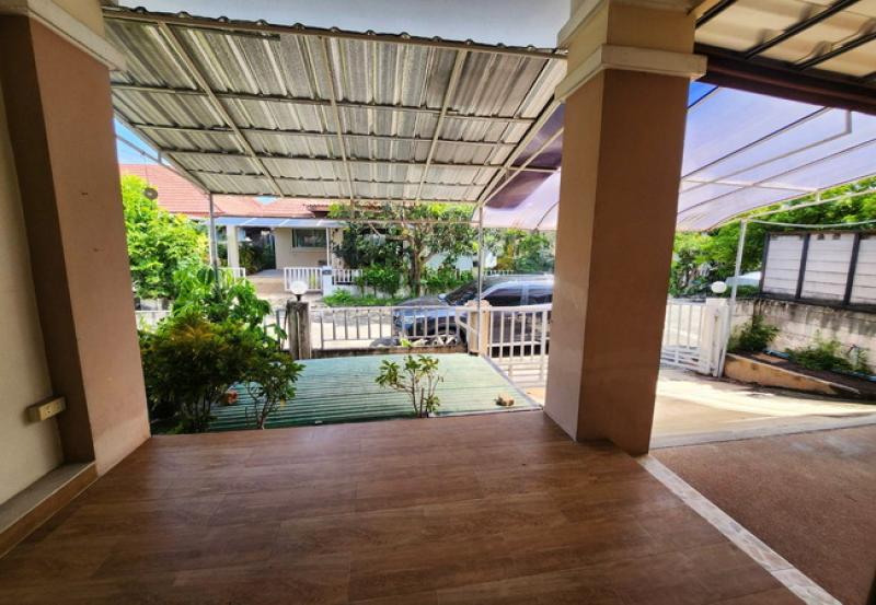 รูปที่4 ต้องการขายบ้านพร้อมที่ดิน ท่าข้าม เขตบางขุนเทียน ราคา 3,490,000 บาท