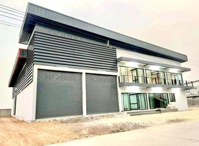 รูปที่2 ต้องการขายบ้านพร้อมที่ดิน ละหาร บางบัวทอง ราคา 2,900,000 บาท