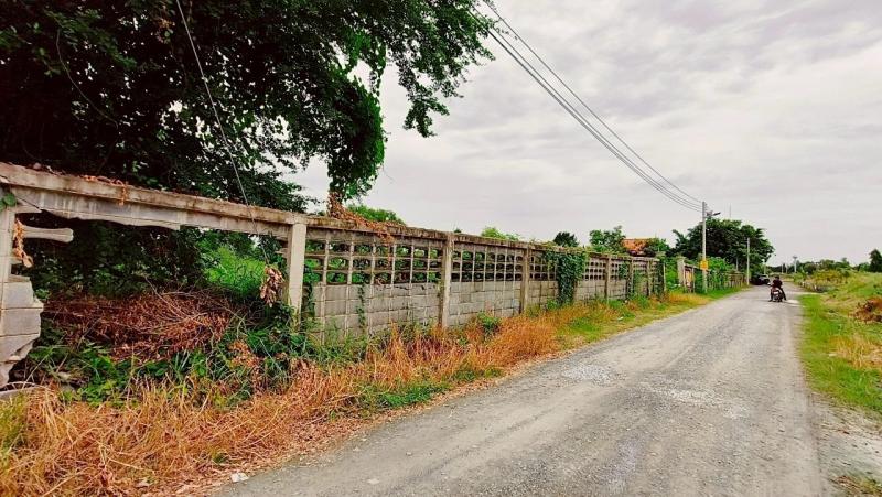 รูปที่2 ต้องการขายที่ดินเปล่า หน้าไม้ ลาดหลุมแก้ว ราคา 10,000,000 บาท