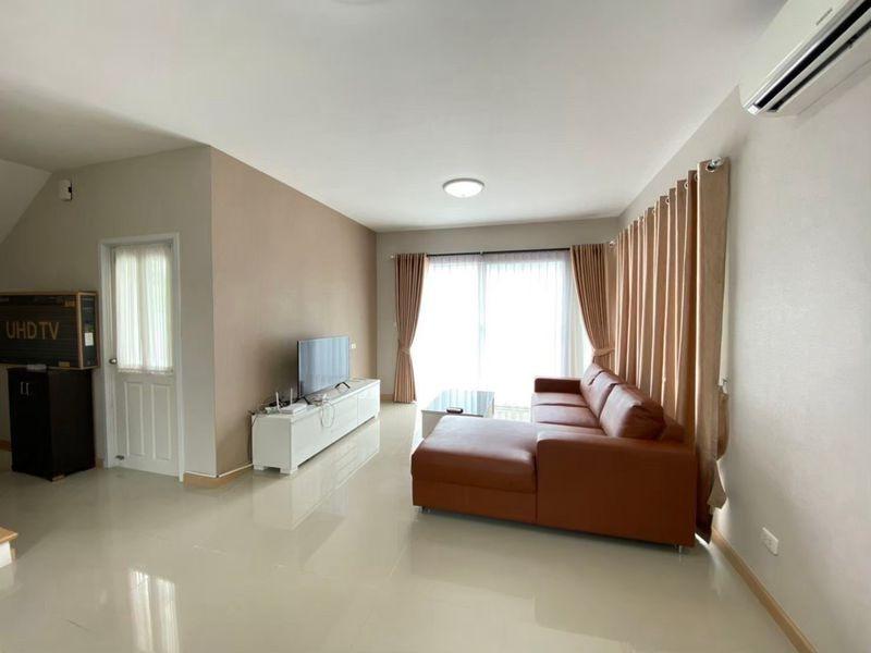 รูปที่3 ต้องการขายบ้านพร้อมที่ดิน สุรศักดิ์ ศรีราชา ราคา 3,690,000 บาท