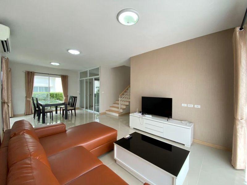 รูปที่4 ต้องการขายบ้านพร้อมที่ดิน สุรศักดิ์ ศรีราชา ราคา 3,690,000 บาท