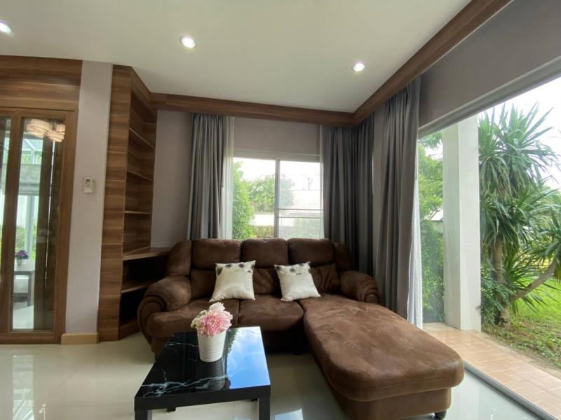 รูปที่3 ต้องการขายบ้านพร้อมที่ดิน สุรศักดิ์ ศรีราชา ราคา 8,500,000 บาท