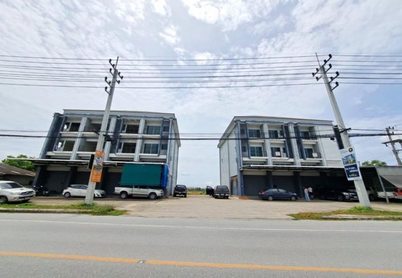รูปที่4 ต้องการขายอาคารพาณิชย์ บางกระทึก สามพราน ราคา 6,000,000 บาท