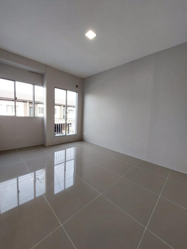 รูปที่7 ต้องการขายทาวน์โฮม บางพลีใหญ่ บางพลี ราคา 1,990,000 บาท