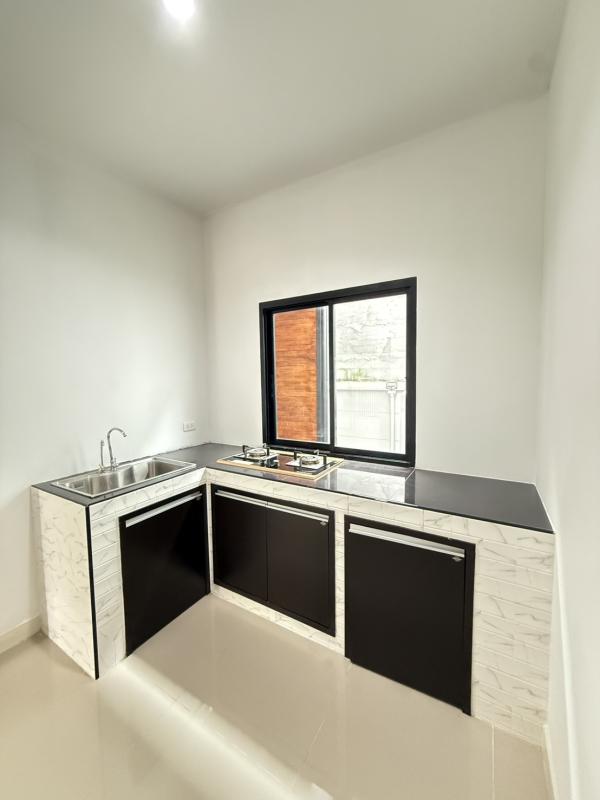 รูปที่4 ต้องการขายทาวน์โฮม ลาดสวาย ลำลูกกา ราคา 2,600,000 บาท