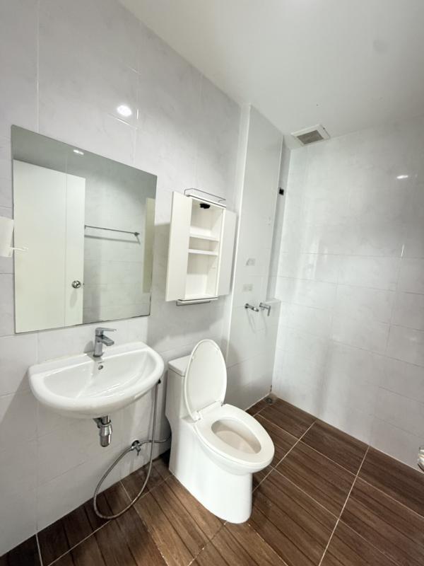 รูปที่8 ต้องการขายทาวน์โฮม ลาดสวาย ลำลูกกา ราคา 2,600,000 บาท
