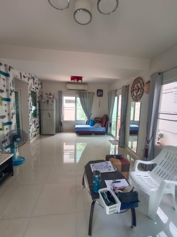 รูปที่3 ต้องการขายบ้านพร้อมที่ดิน ลาดสวาย ลำลูกกา ราคา 3,890,000 บาท