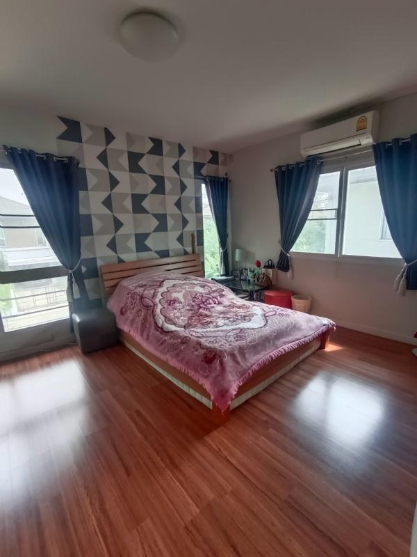 รูปที่5 ต้องการขายบ้านพร้อมที่ดิน ลาดสวาย ลำลูกกา ราคา 3,890,000 บาท