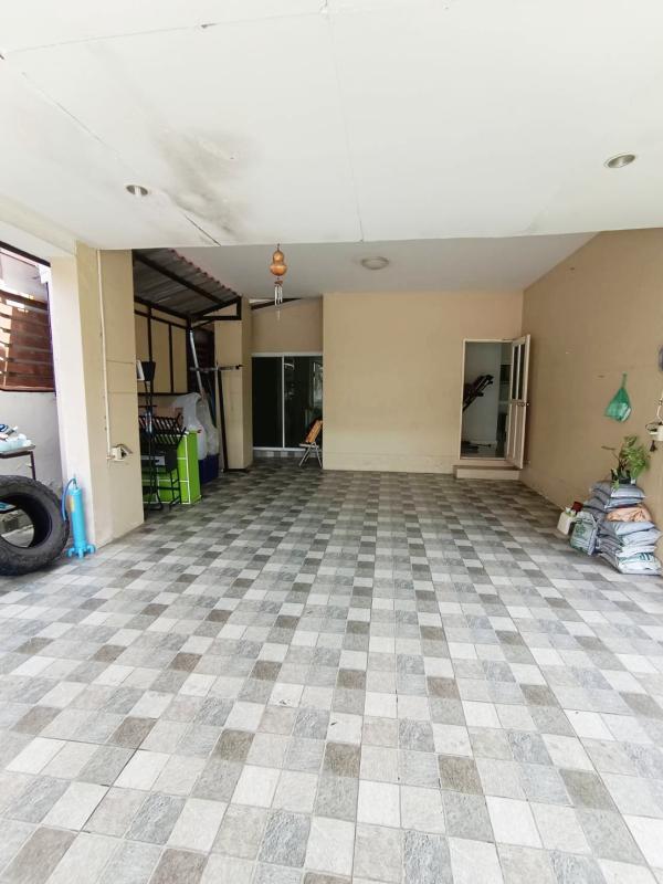 รูปที่2 ต้องการขายบ้านพร้อมที่ดิน คูคต ลำลูกกา ราคา 4,500,000 บาท