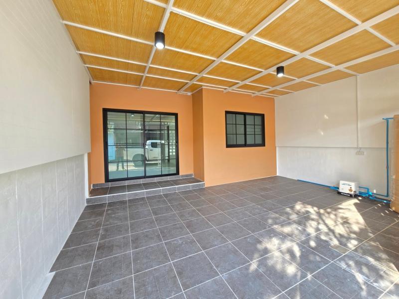 รูปที่3 ต้องการขายทาวน์โฮม ลำผักกูด ธัญบุรี ราคา 1,200,000 บาท