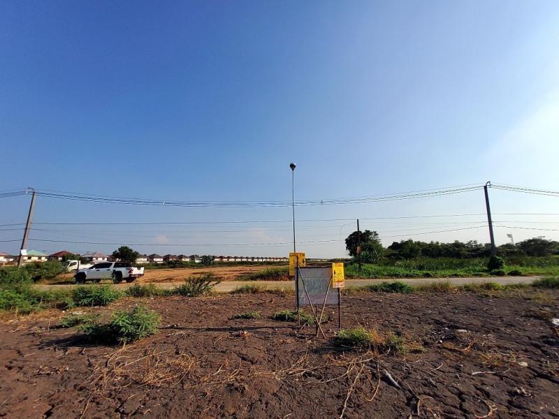 รูปที่2 ต้องการขายที่ดินเปล่า คลองหก คลองหลวง ราคา 24,000,000 บาท