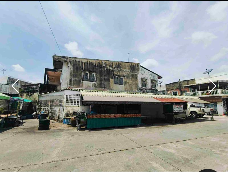 รูปที่3 ต้องการขายบ้านพร้อมที่ดิน บางขุนศรี เขตบางกอกน้อย ราคา 3,800,000 บาท