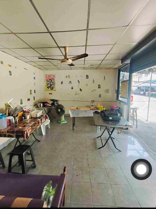 รูปที่4 ต้องการขายบ้านพร้อมที่ดิน บางขุนศรี เขตบางกอกน้อย ราคา 3,800,000 บาท