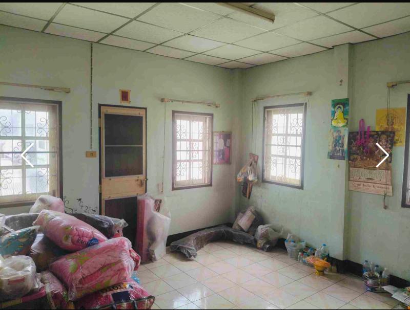 รูปที่8 ต้องการขายบ้านพร้อมที่ดิน บางขุนศรี เขตบางกอกน้อย ราคา 3,800,000 บาท