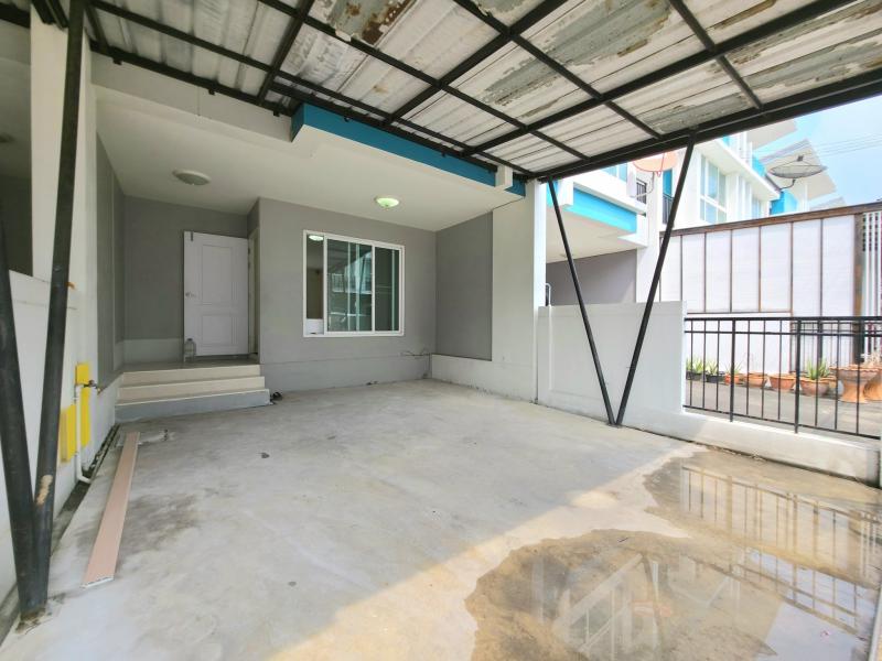 รูปที่3 ต้องการขายทาวน์โฮม สีกัน เขตดอนเมือง ราคา 2,190,000 บาท