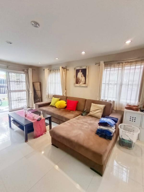 รูปที่2 ต้องการขายบ้านพร้อมที่ดิน คลองสาม คลองหลวง ราคา 2,790,000 บาท