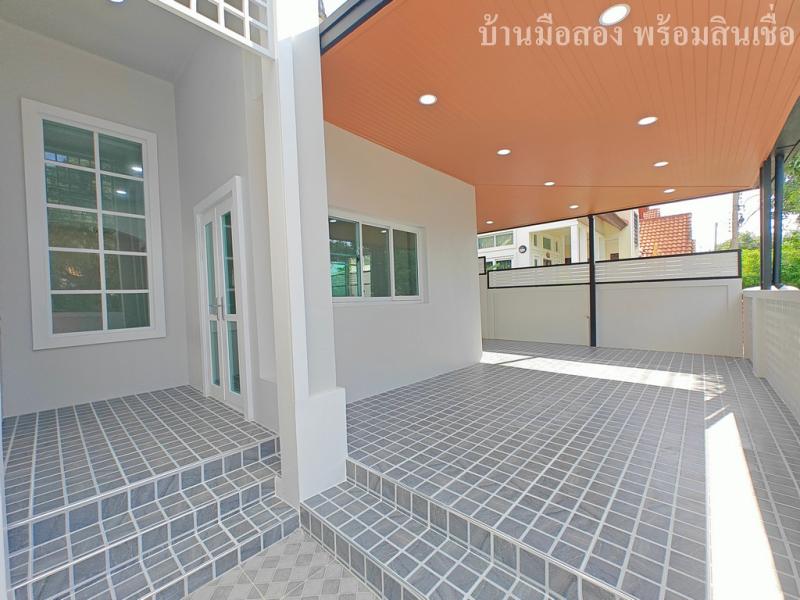 รูปที่2 ต้องการขายทาวน์โฮม ลาดสวาย ลำลูกกา ราคา 3,790,000 บาท