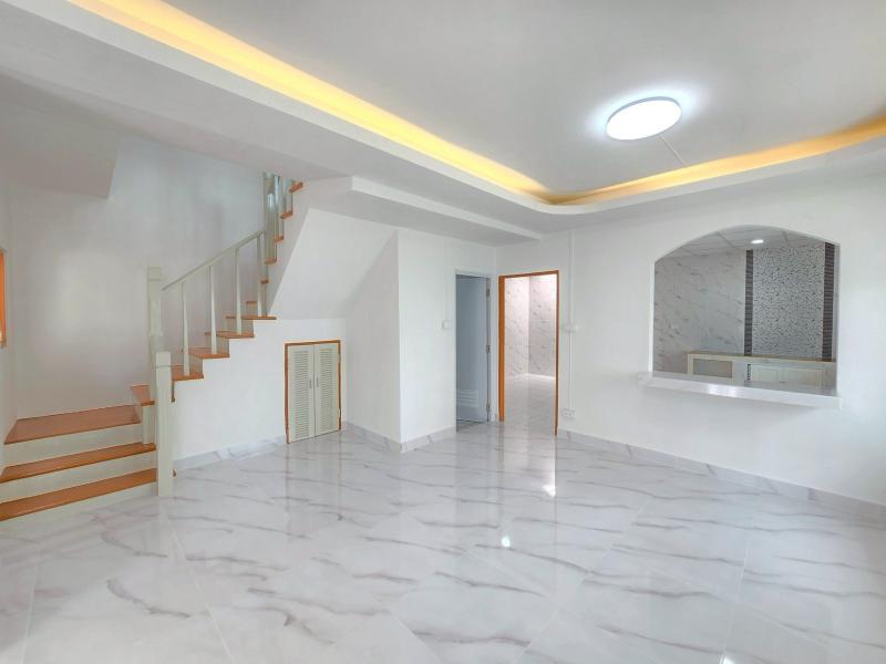 รูปที่4 ต้องการขายบ้านพร้อมที่ดิน คูคต ลำลูกกา ราคา 2,990,000 บาท