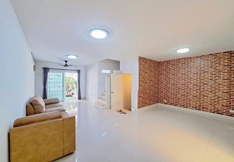 รูปที่5 ต้องการขายทาวน์โฮม บางครุ พระประแดง ราคา 2,750,000 บาท