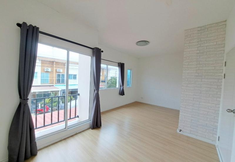 รูปที่7 ต้องการขายทาวน์โฮม บางครุ พระประแดง ราคา 2,750,000 บาท