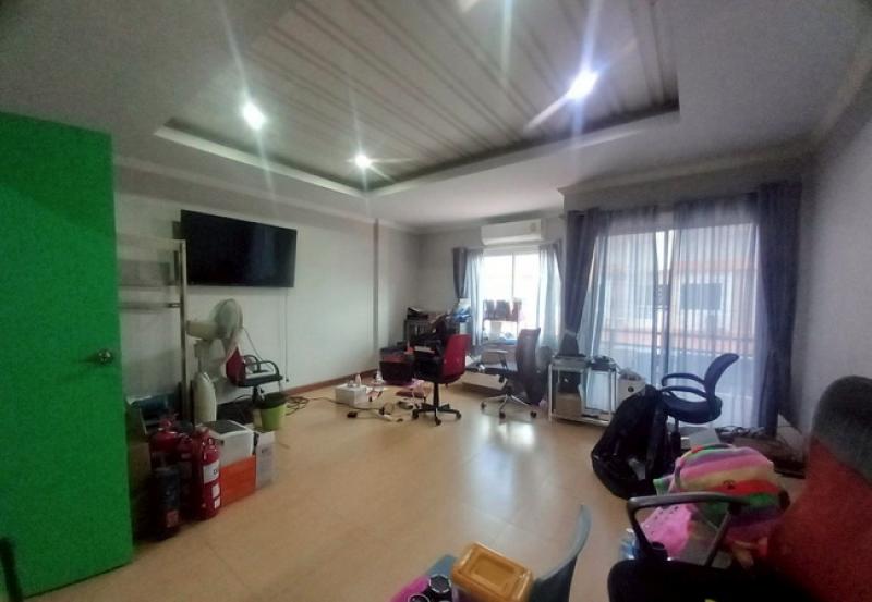 รูปที่5 ต้องการขายทาวน์โฮม ท่าแร้ง เขตบางเขน ราคา 4,900,000 บาท