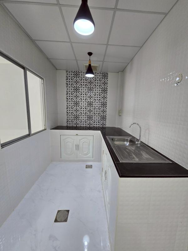 รูปที่5 ต้องการขายทาวน์โฮม คลองสาม คลองหลวง ราคา 1,800,000 บาท