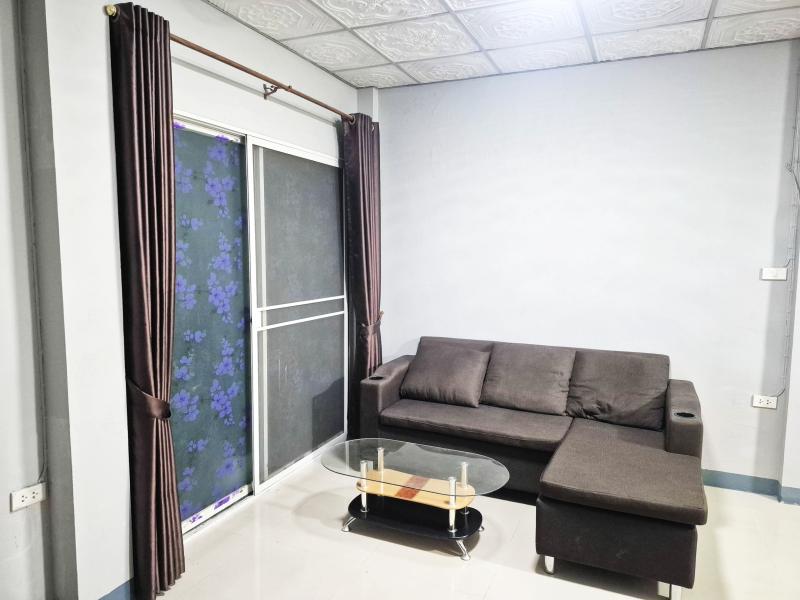 รูปที่3 ต้องการขายทาวน์โฮม บ้านฉาง เมืองปทุมธานี ราคา 2,490,000 บาท