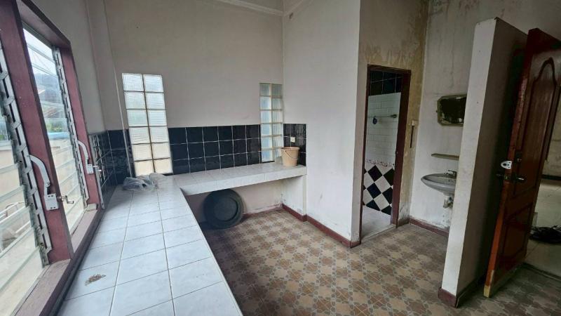 รูปที่3 ต้องการขายบ้านพร้อมที่ดิน หายยา เมืองเชียงใหม่ ราคา 6,500,000 บาท