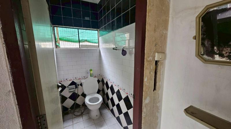 รูปที่5 ต้องการขายบ้านพร้อมที่ดิน หายยา เมืองเชียงใหม่ ราคา 6,500,000 บาท