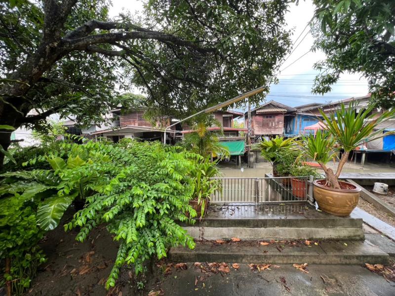 รูปที่7 ต้องการขายบ้านพร้อมที่ดิน บางขนุน บางกรวย ราคา 12,900,000 บาท