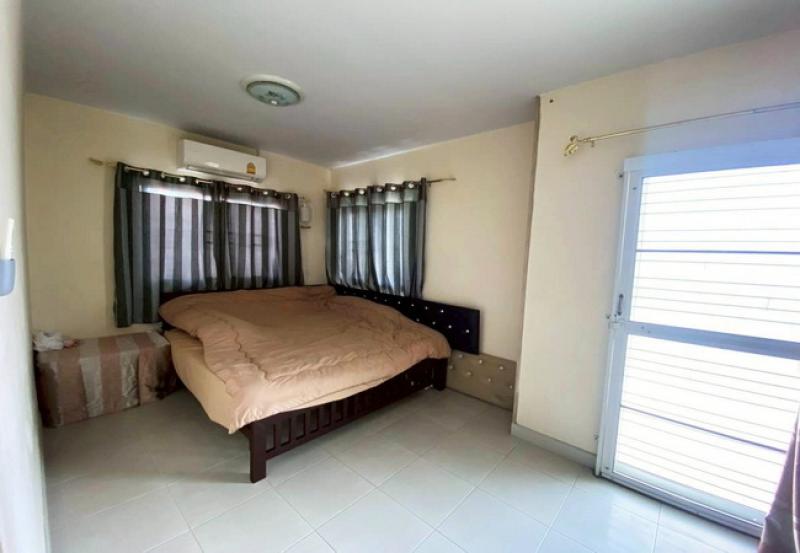 รูปที่8 ต้องการขายทาวน์โฮม บางโฉลง บางพลี ราคา 3,500,000 บาท