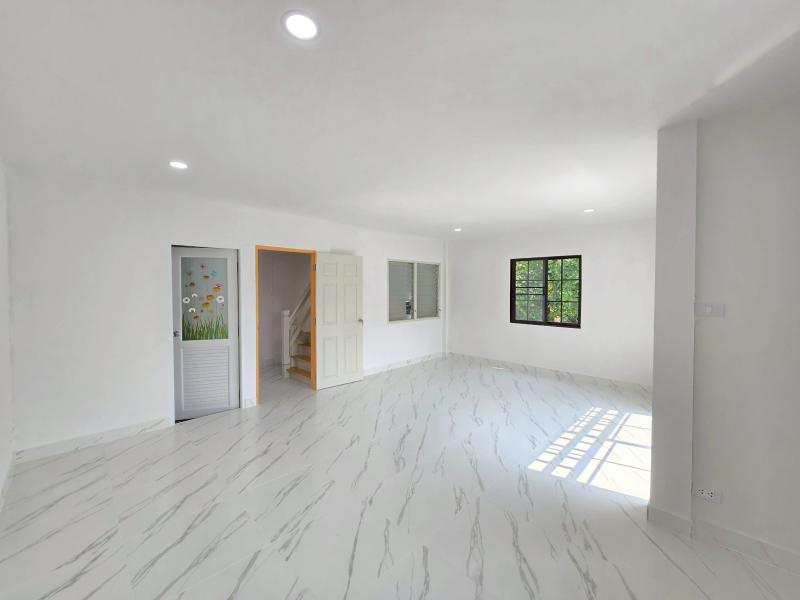 รูปที่7 ต้องการขายบ้านพร้อมที่ดิน ประชาธิปัตย์ ธัญบุรี ราคา 2,400,000 บาท