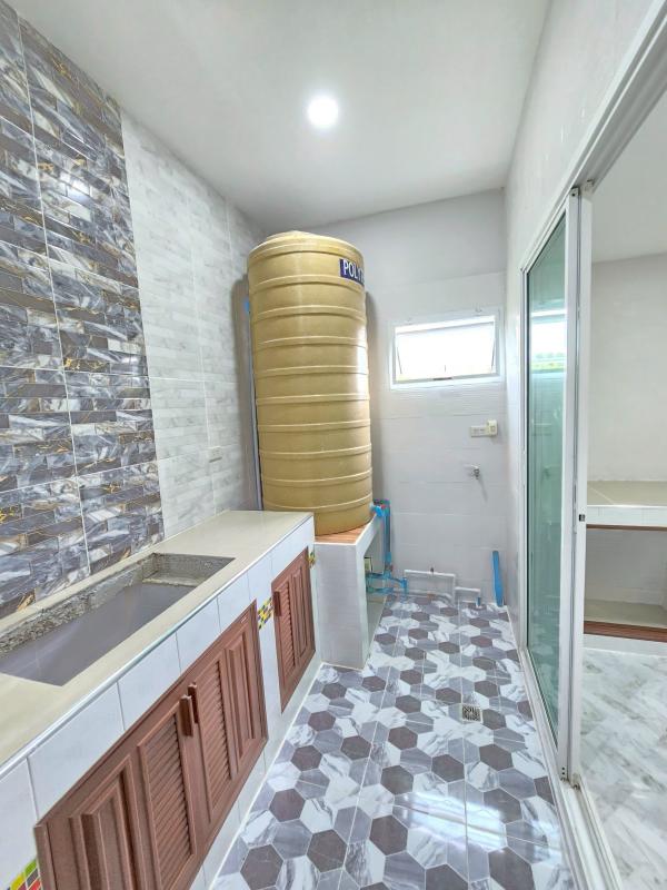 รูปที่5 ต้องการขายทาวน์โฮม *คันนายาว เขตบางกะปิ ราคา 2,600,000 บาท