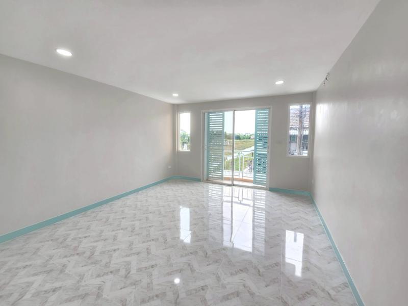 รูปที่8 ต้องการขายทาวน์โฮม *คันนายาว เขตบางกะปิ ราคา 2,600,000 บาท