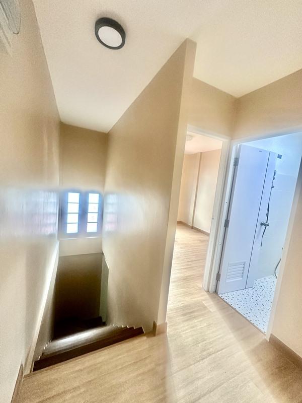 รูปที่3 ต้องการขายทาวน์โฮม ท่าแร้ง เขตบางเขน ราคา 1,950,000 บาท