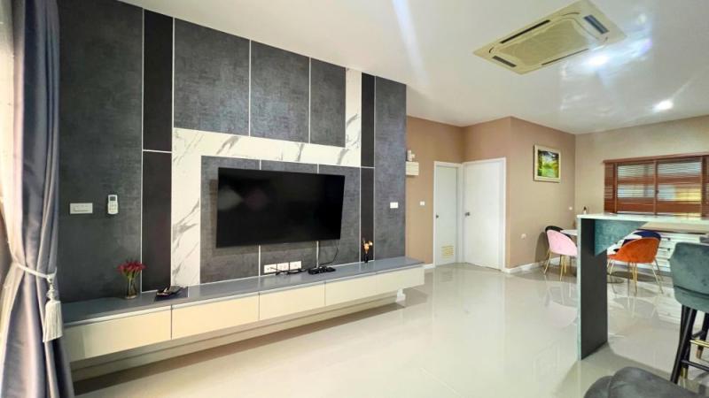 รูปที่6 ต้องการขายบ้านพร้อมที่ดิน มะขามคู่ นิคมพัฒนา ราคา 2,500,000 บาท