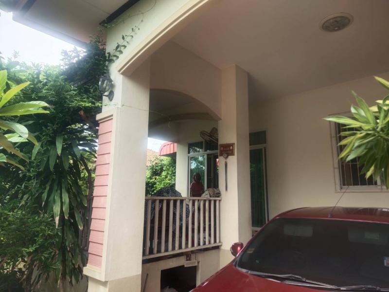 รูปที่2 ต้องการขายบ้านพร้อมที่ดิน คลองโยง พุทธมณฑล ราคา 3,500,000 บาท